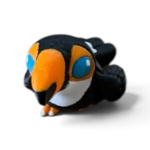 🦜 Urocza Figurka 3D – Tukan (Mini Toucan Chibi)
